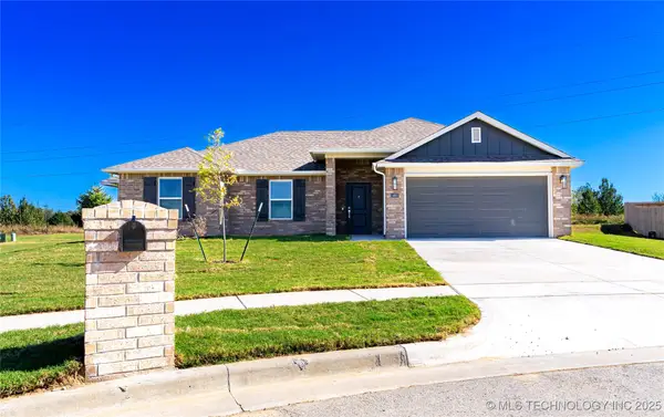 14951 S Poplar Place, Glenpool, OK 74033