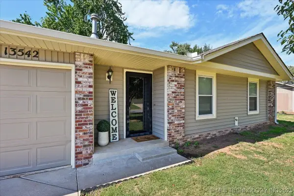 13542 S 91st East Avenue, Bixby, OK 74008