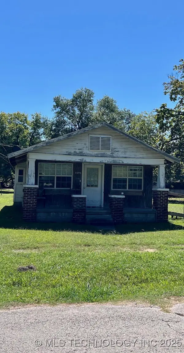 1104 W 9th Street, Okmulgee, OK 74447