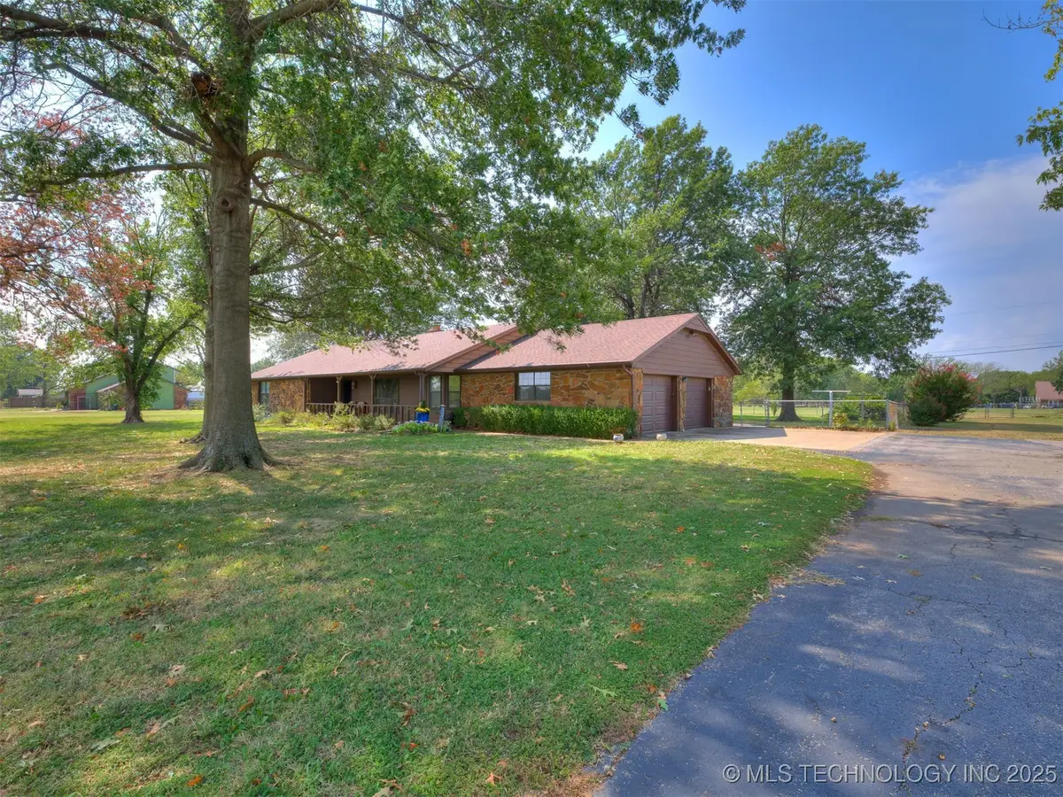 10320 N 127th East Avenue, Owasso, OK 74055 - Image #1