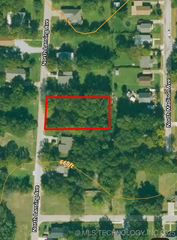 2525 N Lansing Avenue, Tulsa, OK 74106