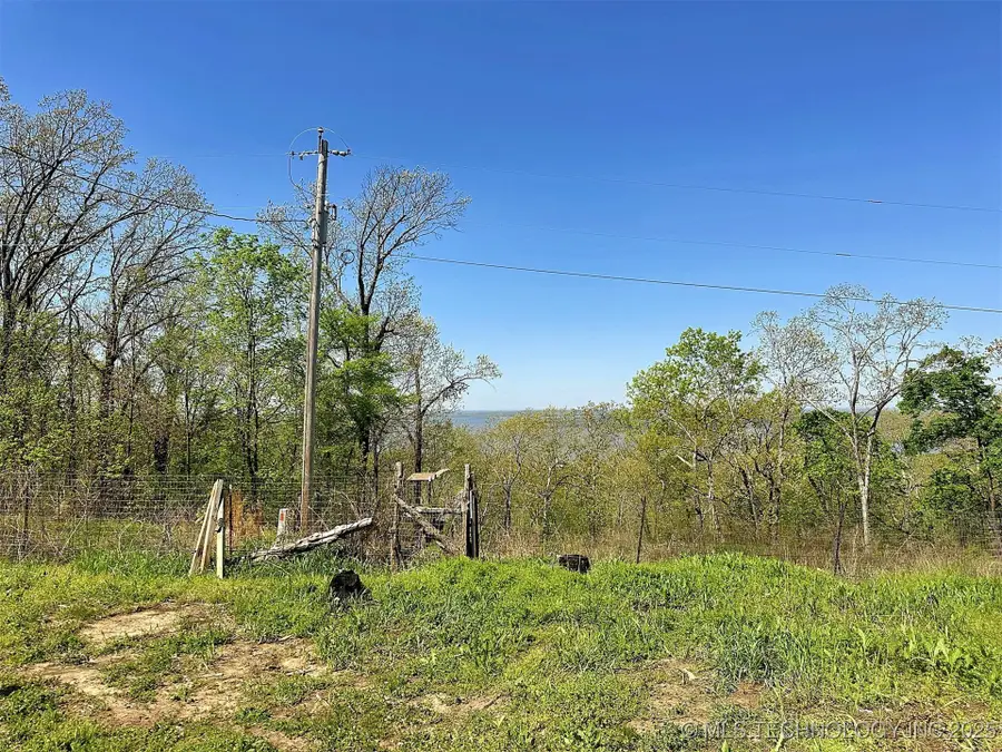 13017 N Quail Avenue, Hulbert, OK 74441 - #2