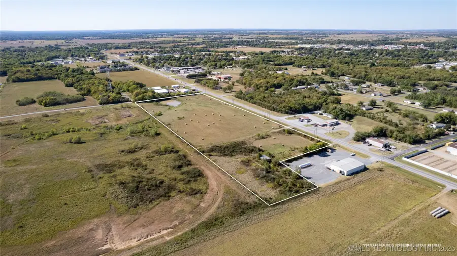 SW 15th Street, Wagoner, OK 74467 - #2