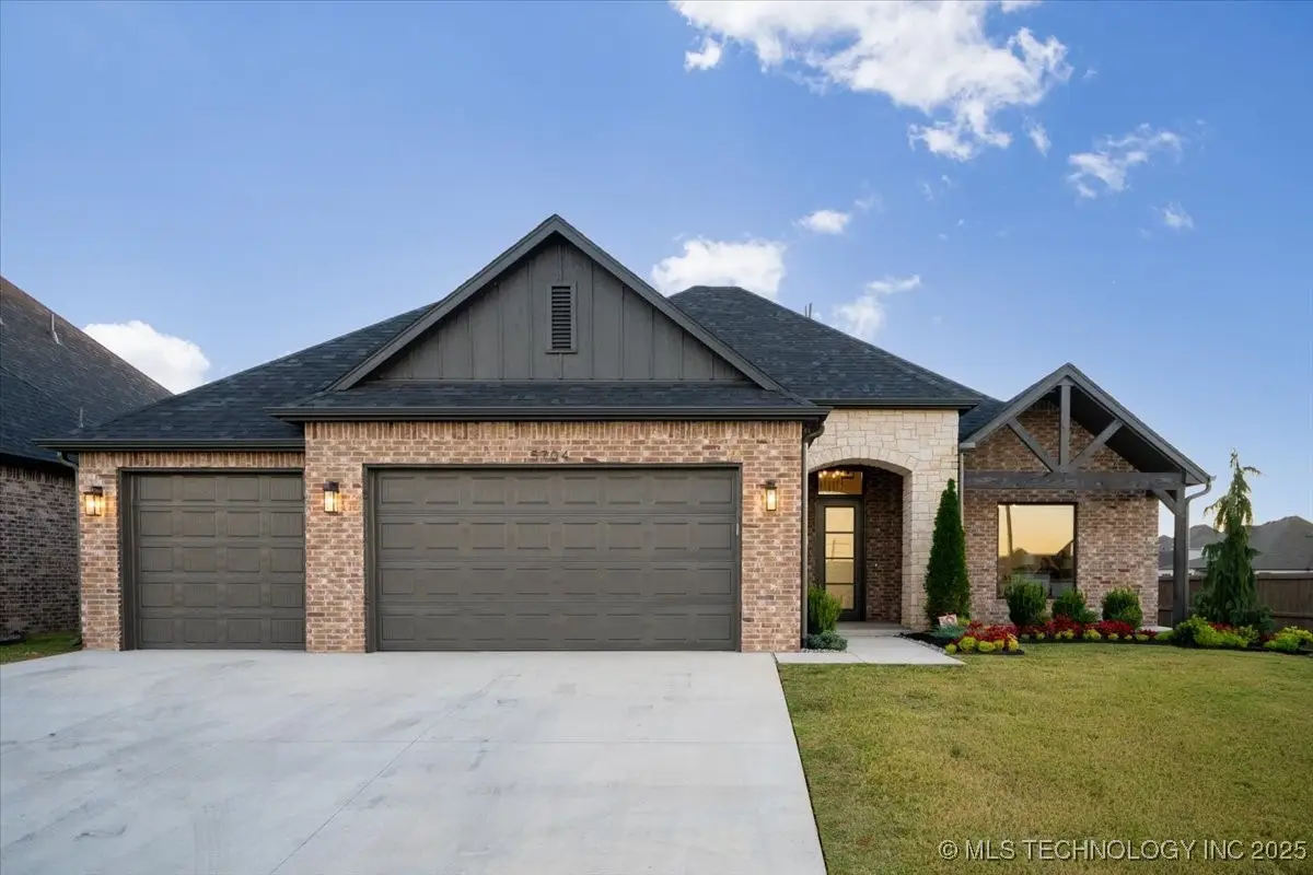 5704 E 126th Street S, Bixby, OK 74008 - Image #1
