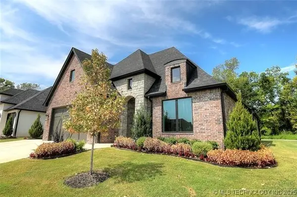 11308 S Fir Avenue W, Jenks, OK 74037