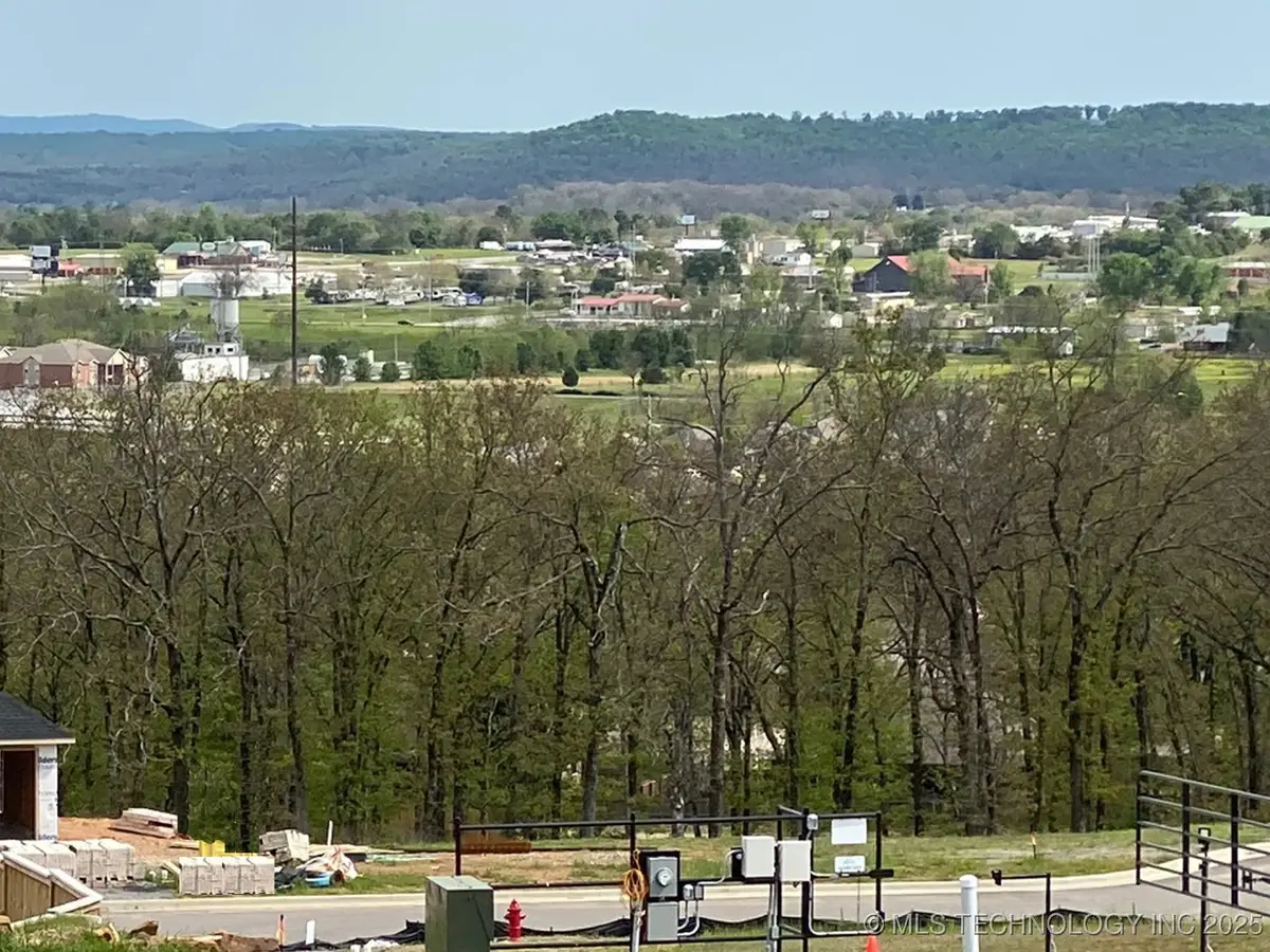 825 Ridgeview Drive, Tahlequah, OK 74464 - #1