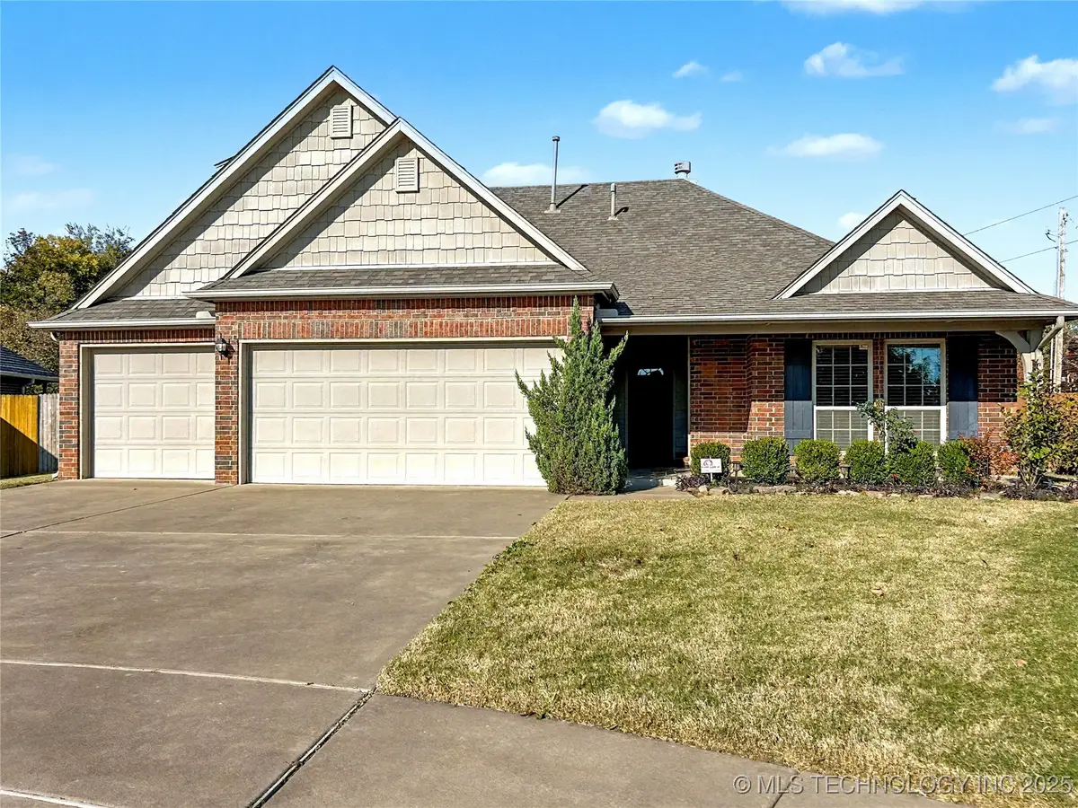 1410 W Boston Place, Broken Arrow, OK 74012 - Image #1