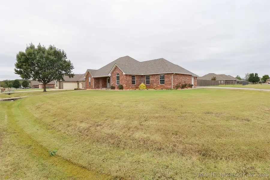 30261 E 70th Street S, Broken Arrow, OK 74014 - Image #2