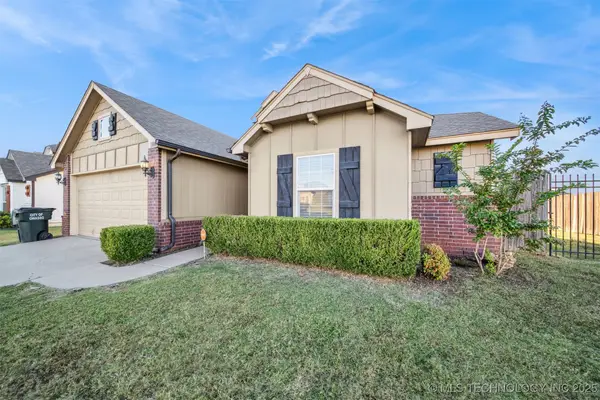 11004 N 120 Avenue, Owasso, OK 74055