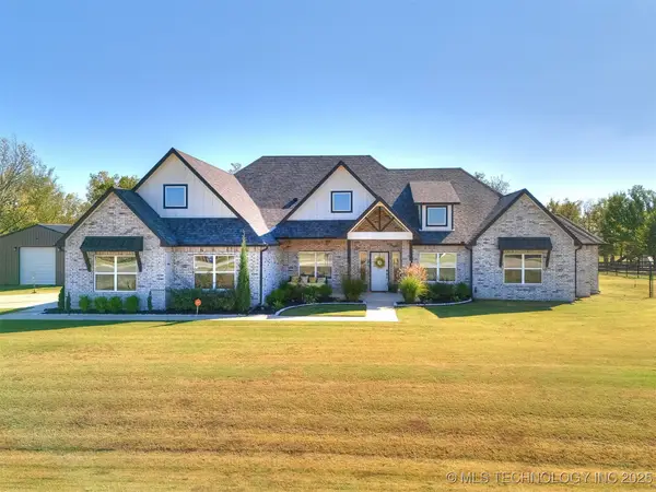 29384 E 105th Street S, Coweta, OK 74429