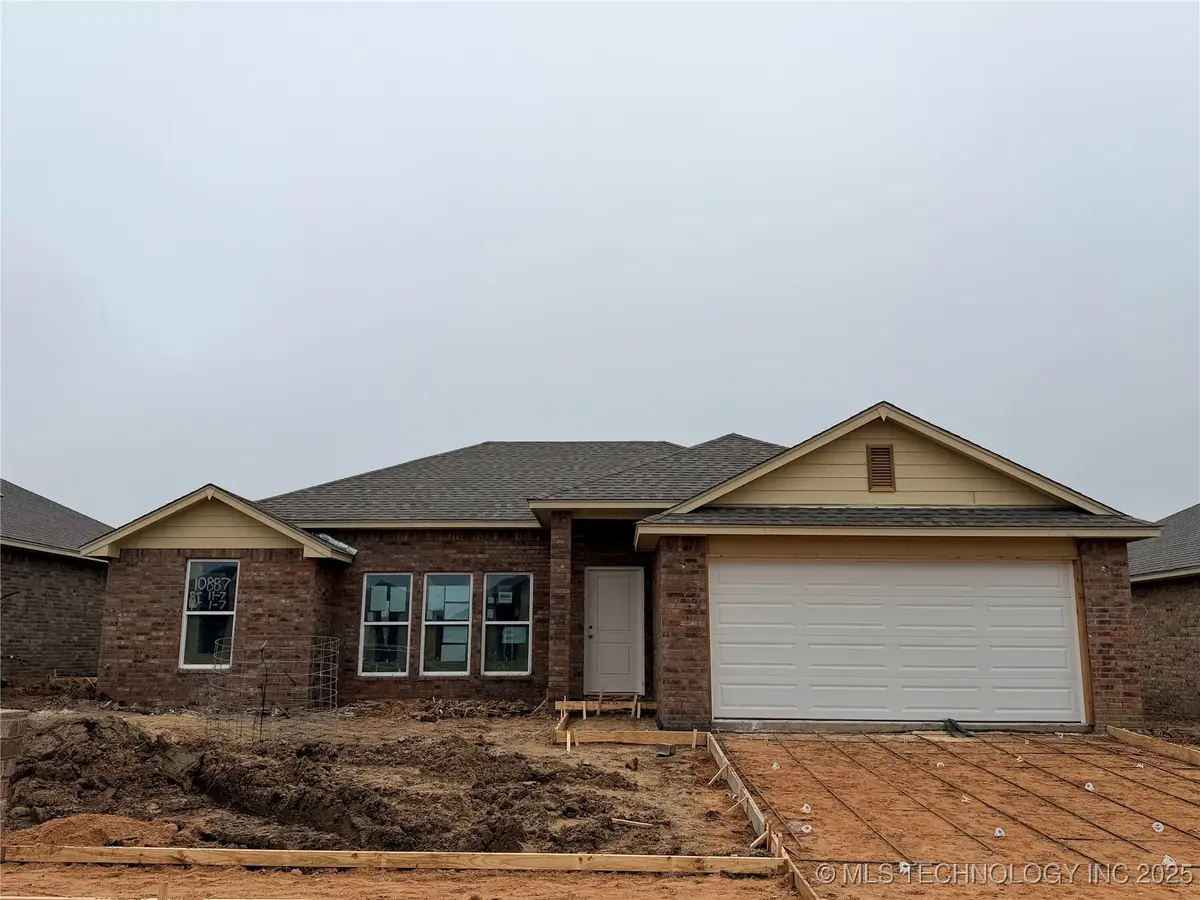10887 S 271st East Avenue, Coweta, OK 74429 - Image #1