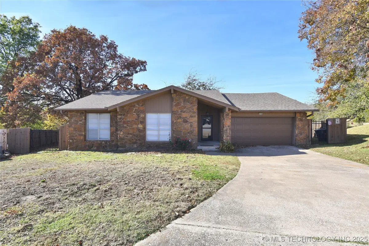 2356 W Tecumseh Street, Tulsa, OK 74127 - Image #1