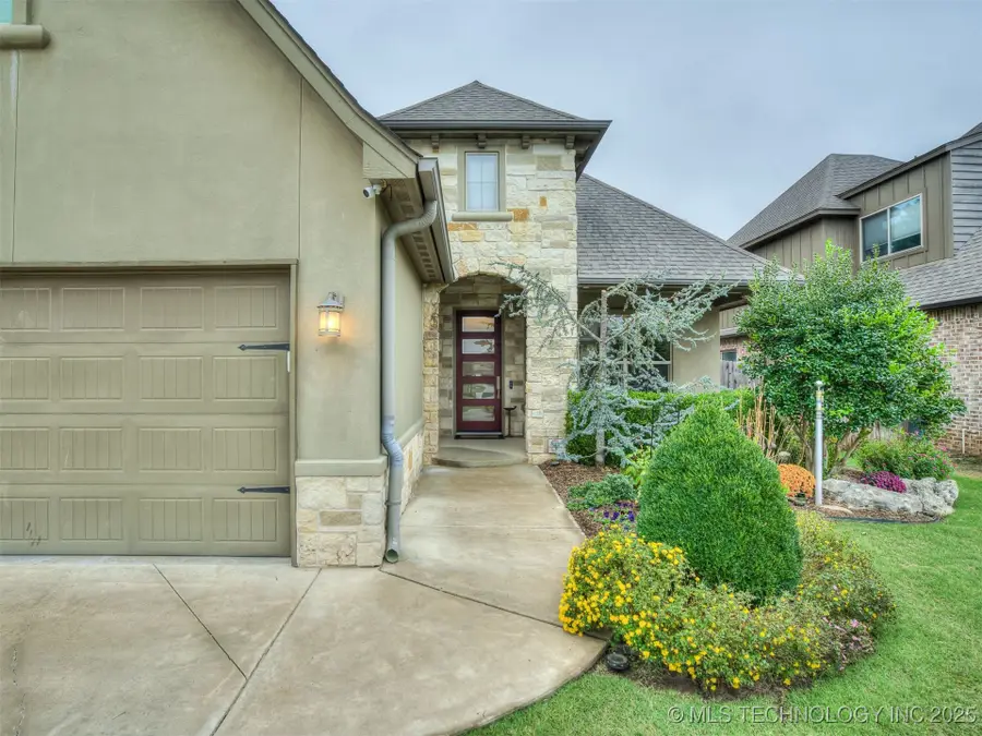 12443 S 71st East Avenue, Bixby, OK 74008 - Image #2