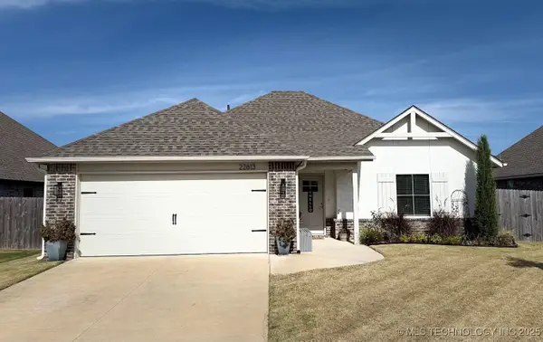 22613 E 102nd Street S, Broken Arrow, OK 74014