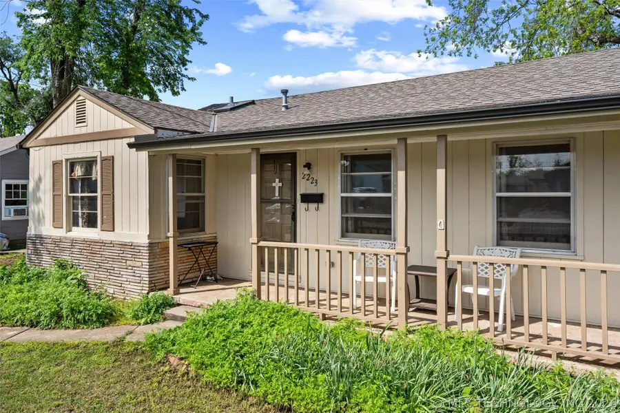 2223 S Osage Avenue, Bartlesville, OK 74003 - #2