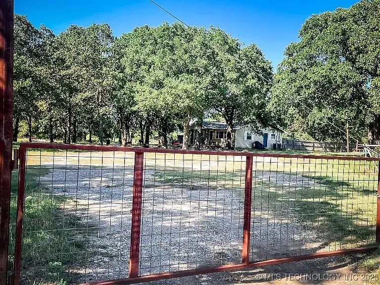 7262 Wallace, Sulphur, OK 73086 - Image #1