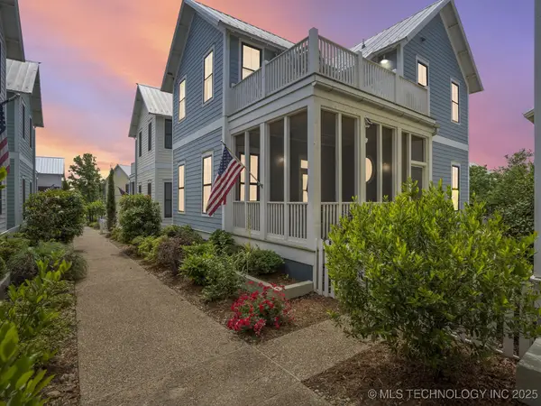 20 Redbud Street #C, Carlton Landing, OK 74432