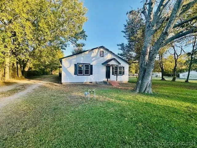 106 S College Street, Ravia, OK 73455 - Image #1