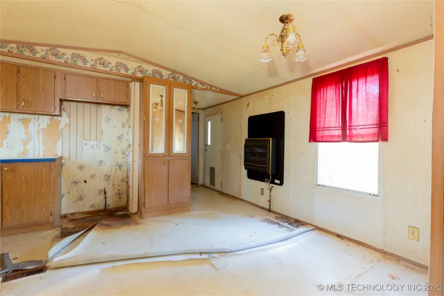 222 Big Oak Road, Eufaula, OK 74432 - Image #3