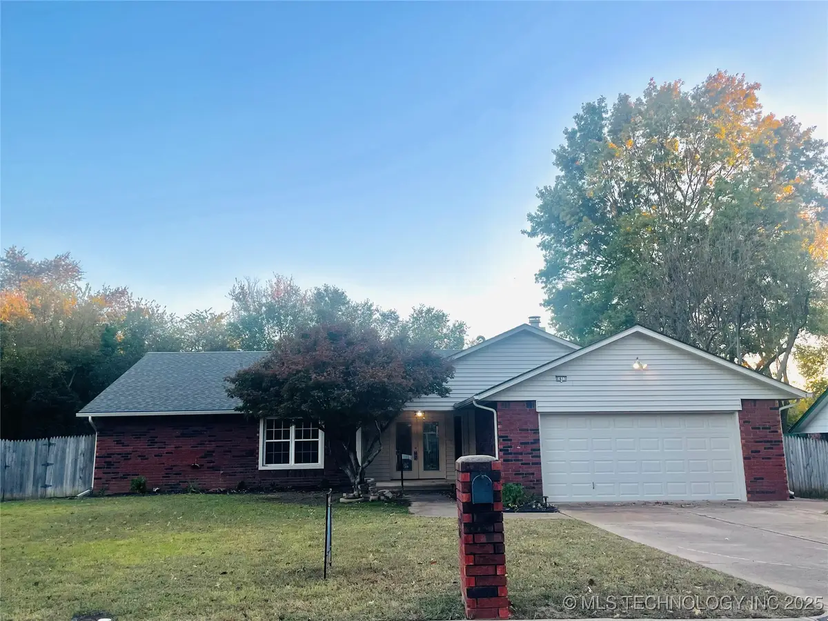 1413 W Huntsville Street, Broken Arrow, OK 74011 - Image #1