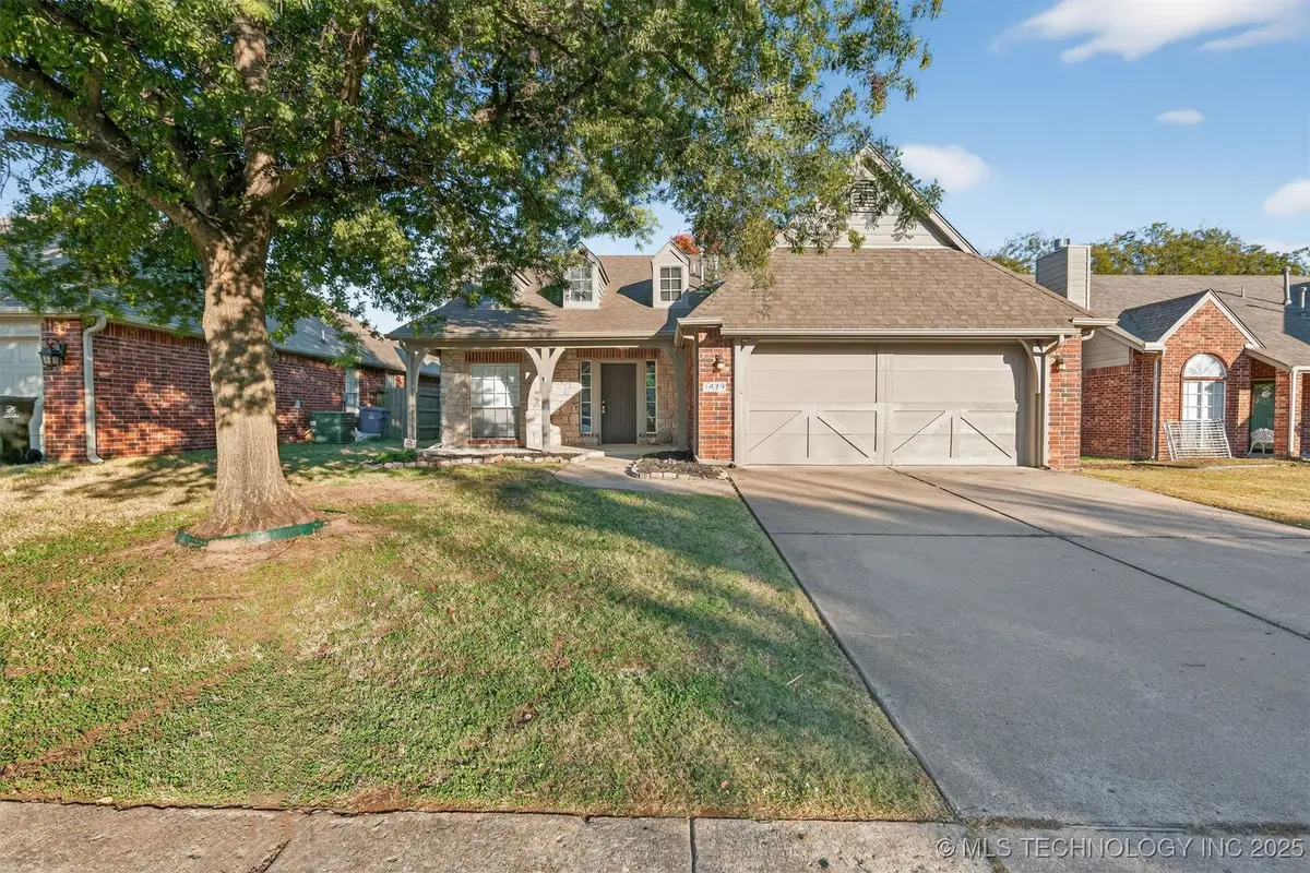 1429 N Yellowood Avenue, Broken Arrow, OK 74012 - Image #1