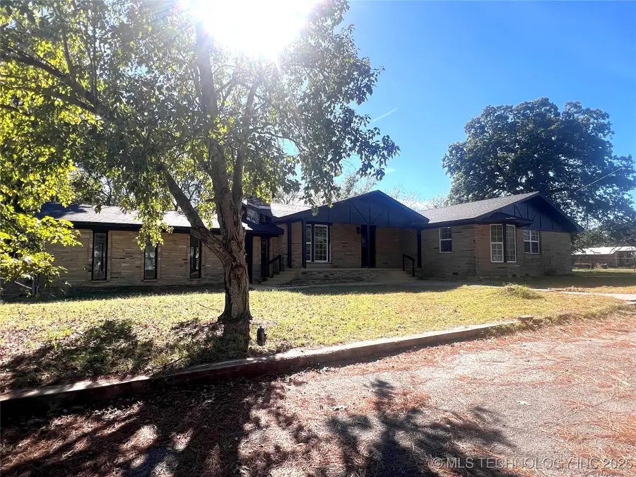 563 W Chambers Road, McAlester, OK 74501 - Image #3