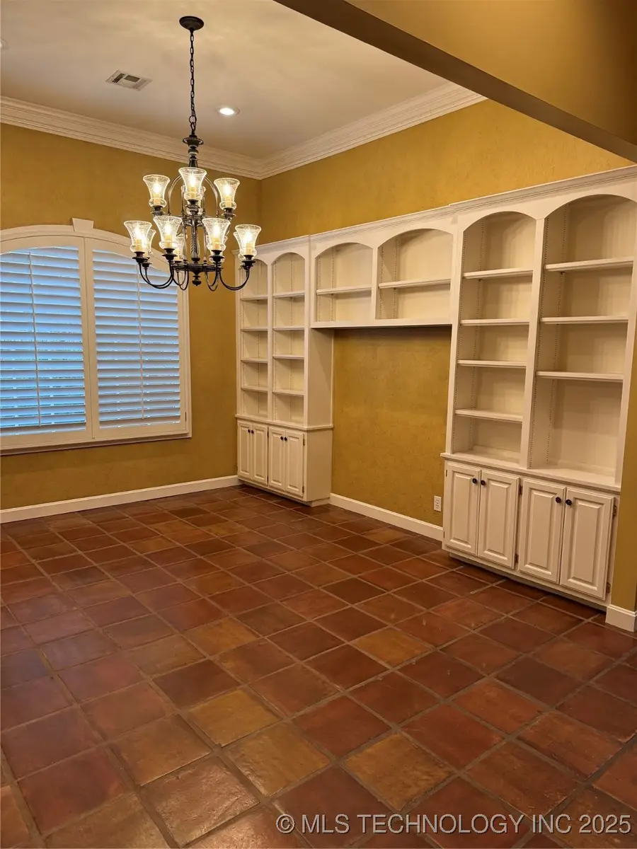 2740 Montrose Drive, Bartlesville, OK 74006 - Image #3