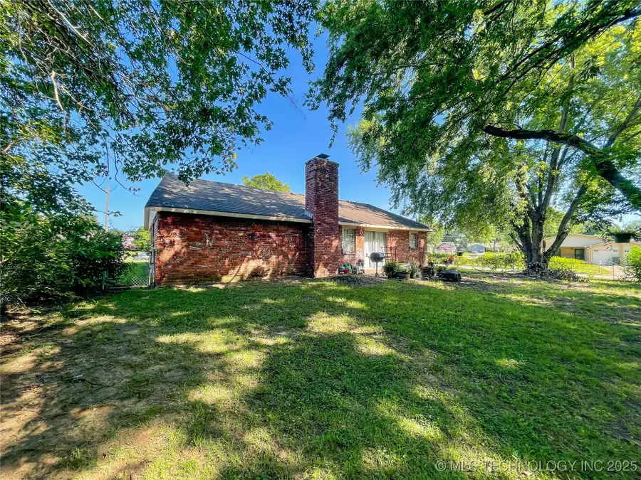 628 Queens Road, Muskogee, OK 74403 - Image #2