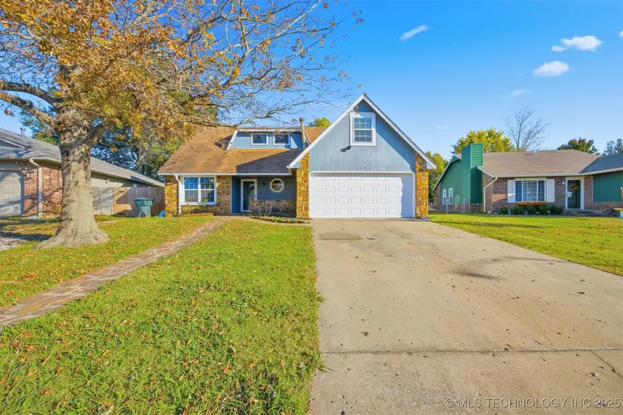 2004 S Missouri Avenue, Claremore, OK 74019 - Image #2