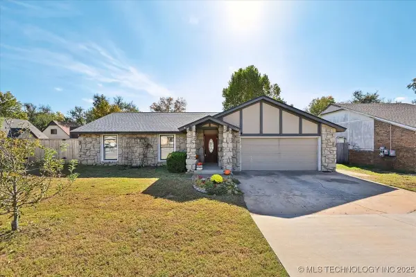 108 W K Place, Jenks, OK 74037