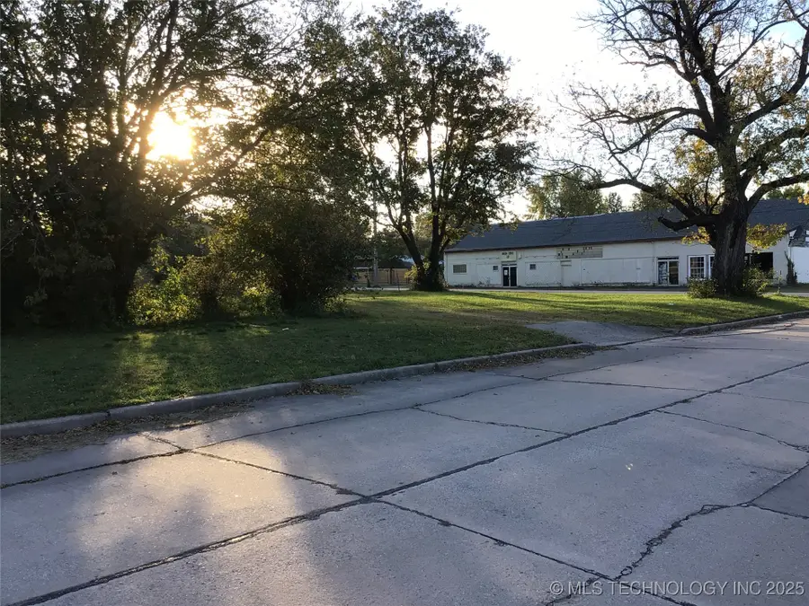 N Orphan Street, Pryor, OK 74361 - Image #3