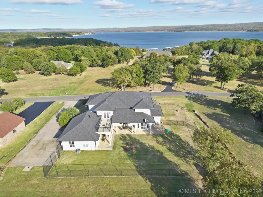 604 Cedar Ridge Road, Eufaula, OK 74432 - Image #2