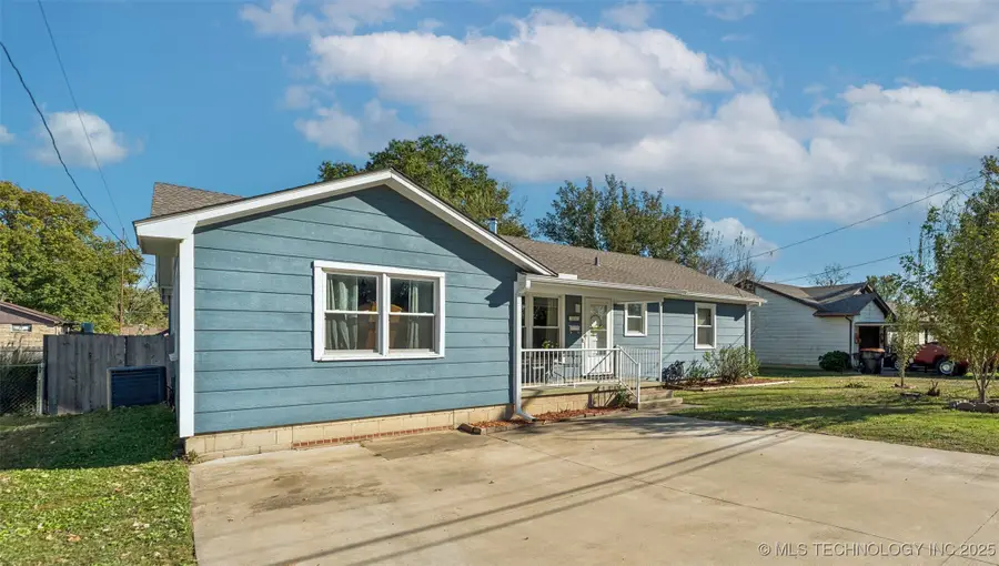 1216 N Sioux Avenue, Claremore, OK 74017 - Image #2