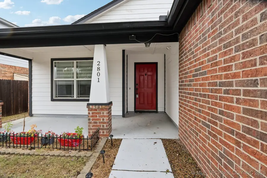 2801 N 22nd Street, Broken Arrow, OK 74012 - Image #2