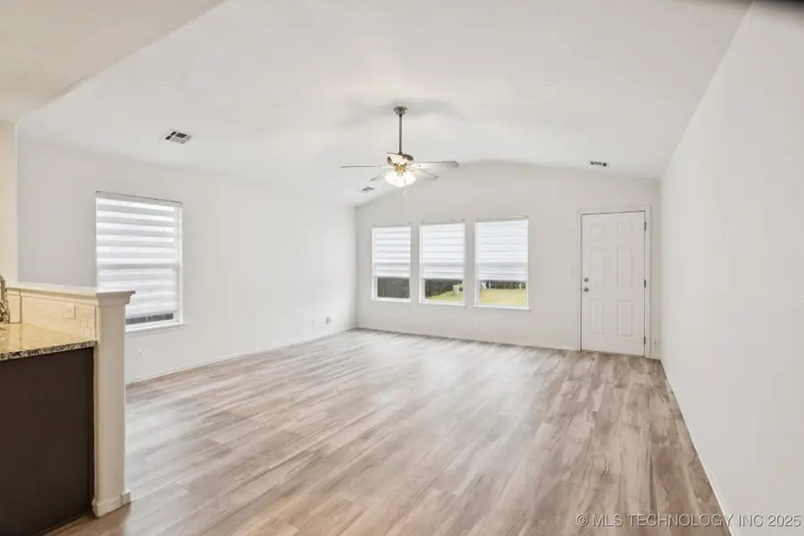 2801 N 22nd Street, Broken Arrow, OK 74012 - Image #3