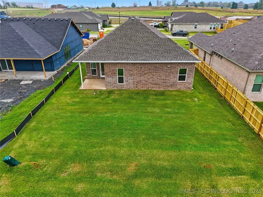 2069 E 130th Street S, Jenks, OK 74037 - Image #2