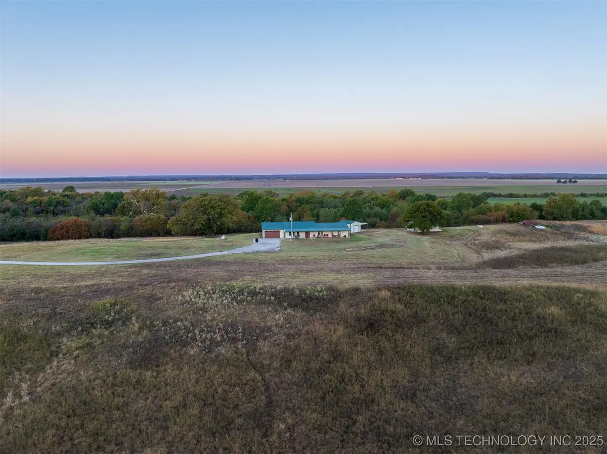 34665 E 231st Street S, Porter, OK 74454 - Image #1