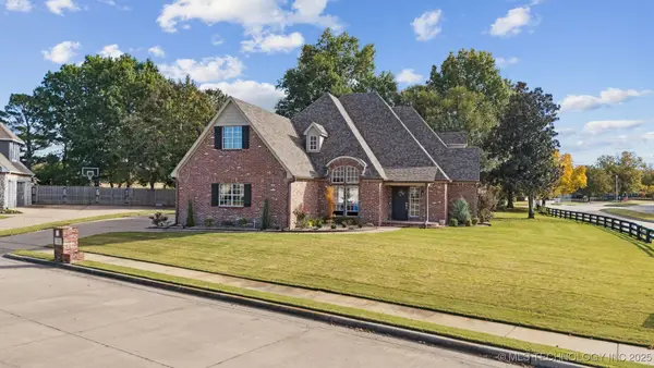 305 N Forest Ridge Boulevard, Broken Arrow, OK 74014