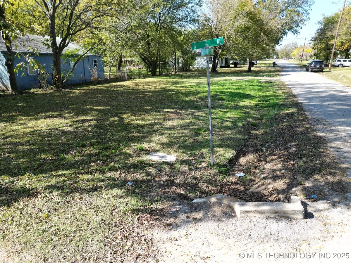 723 B Street Ne, Ardmore, OK 73401 - Image #1