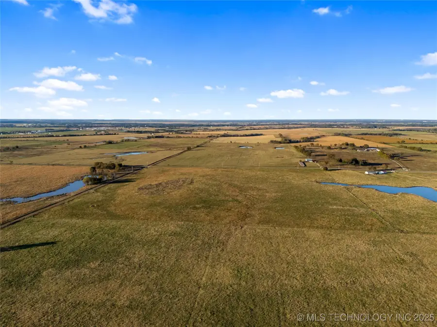 10 E 330 Road, Big Cabin, OK 74332 - Image #2