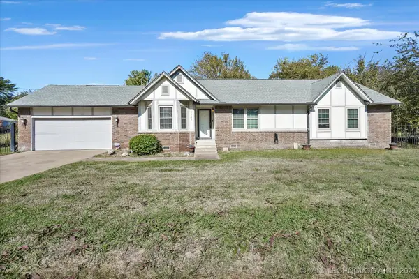 1741 E 31st Place, Tulsa, OK 74106