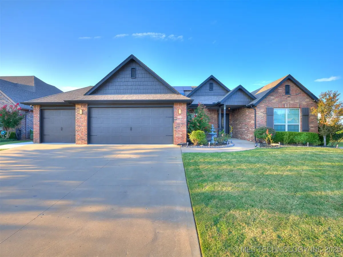 1634 E Washington Place, Broken Arrow, OK 74012 - Image #1