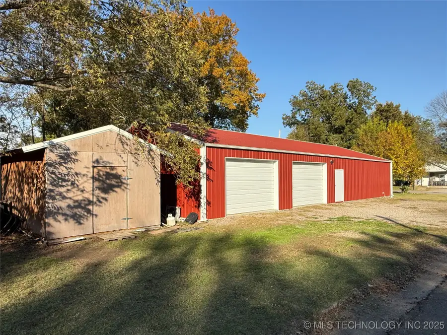 103 N Hickory Street, Sallisaw, OK 74955 - Image #2