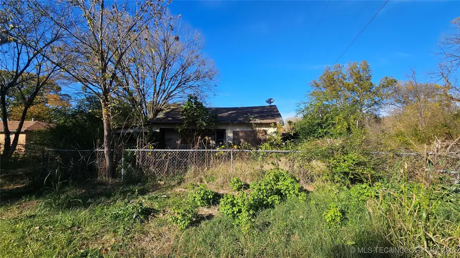 530 E 4th Street, Weleetka, OK 74880 - Image #2