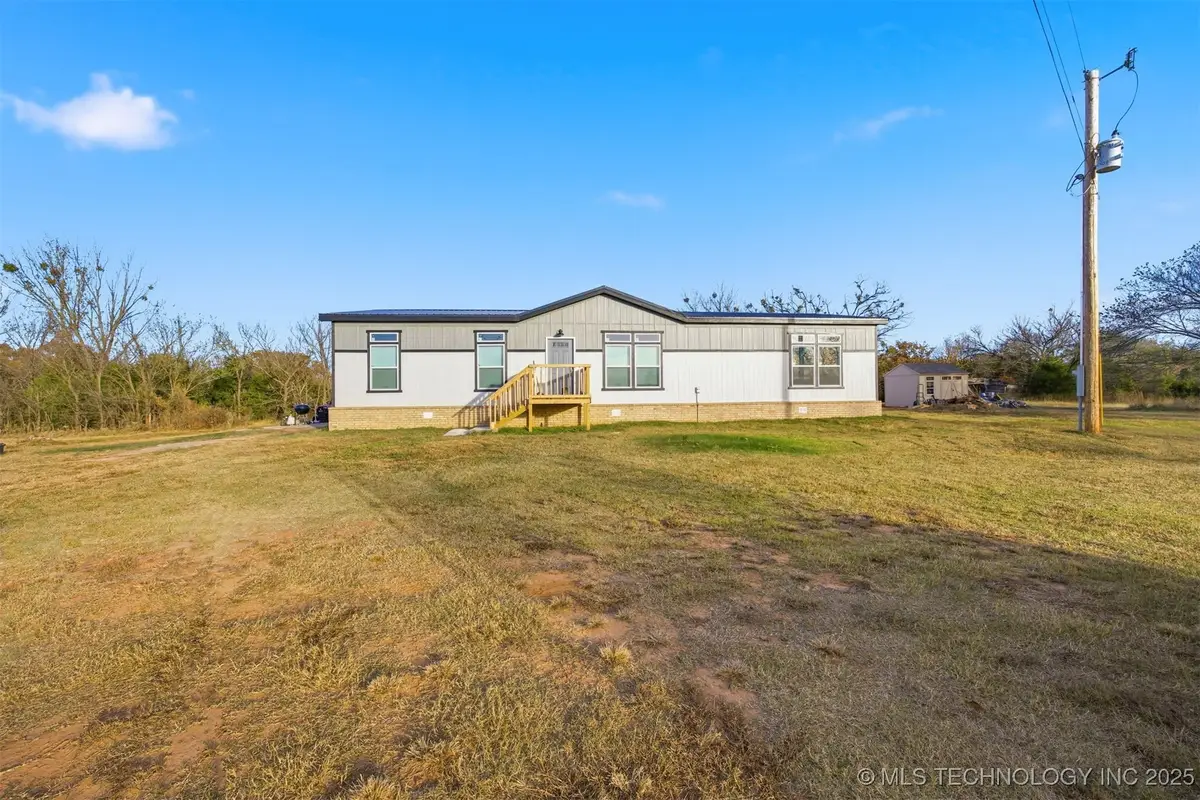 357431 E 960 Road, Stroud, OK 74079 - Image #1