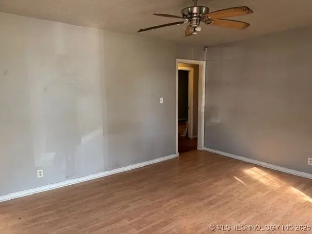 733 E Mohawk Boulevard, Tulsa, OK 74106 - Image #2