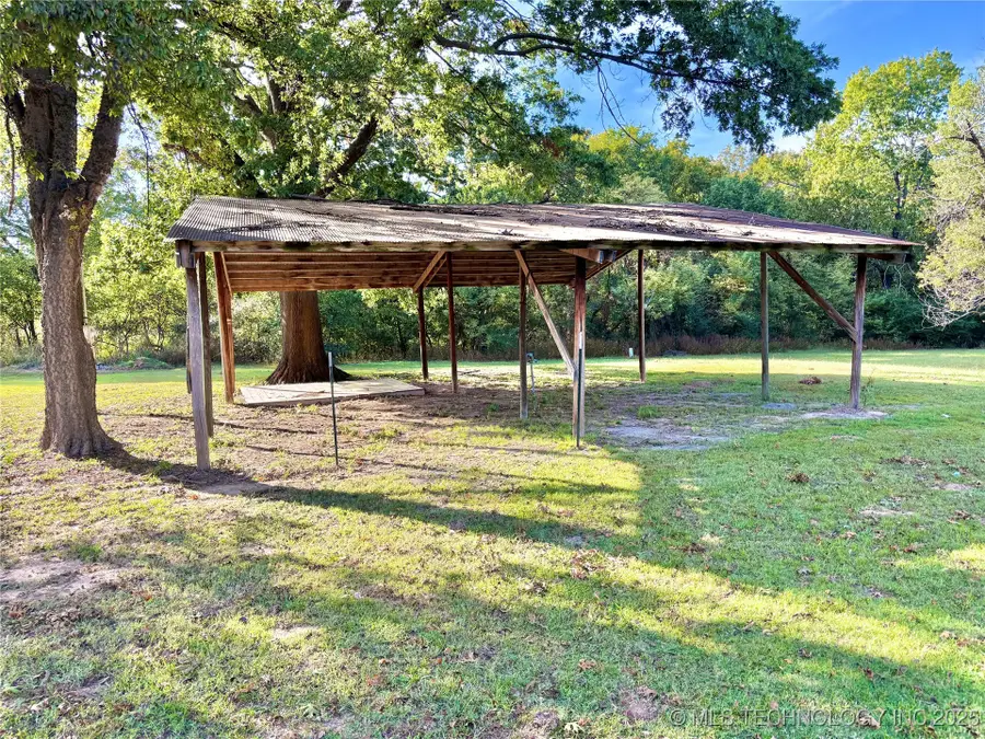 N T 200 Street, Stigler, OK 74462 - Image #2