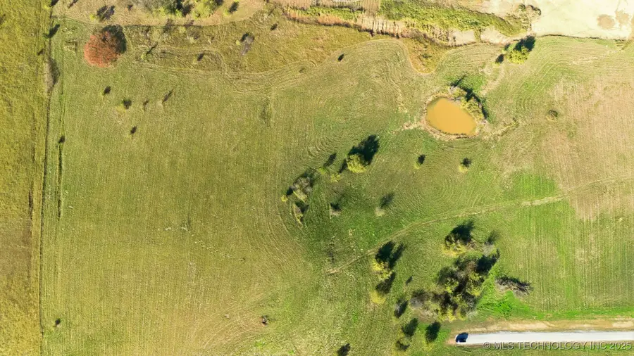 002 Sandstone Avenue, Skiatook, OK 74070 - Image #3