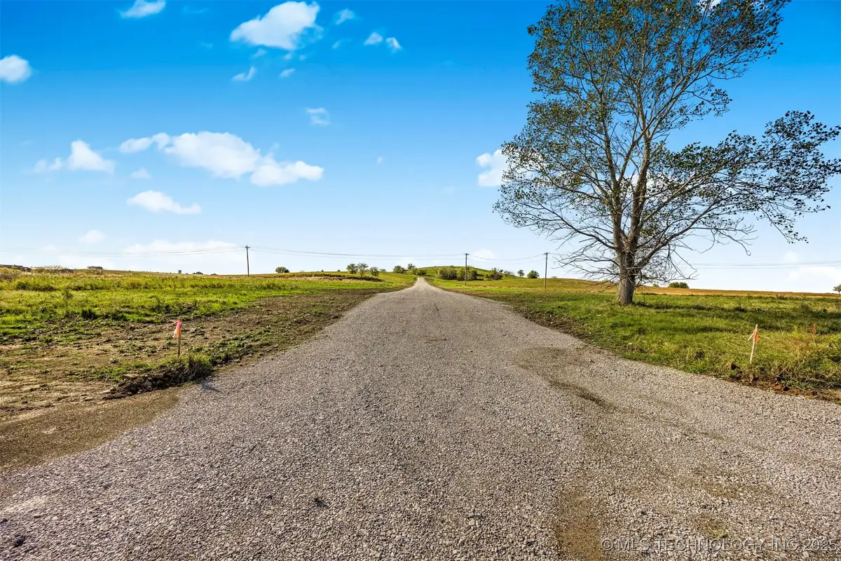 004 Sandstone Avenue, Skiatook, OK 74070 - Image #1