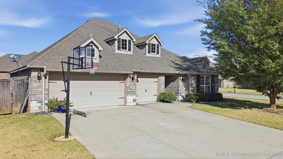 9097 E 138th Street S, Bixby, OK 74008 - Image #2